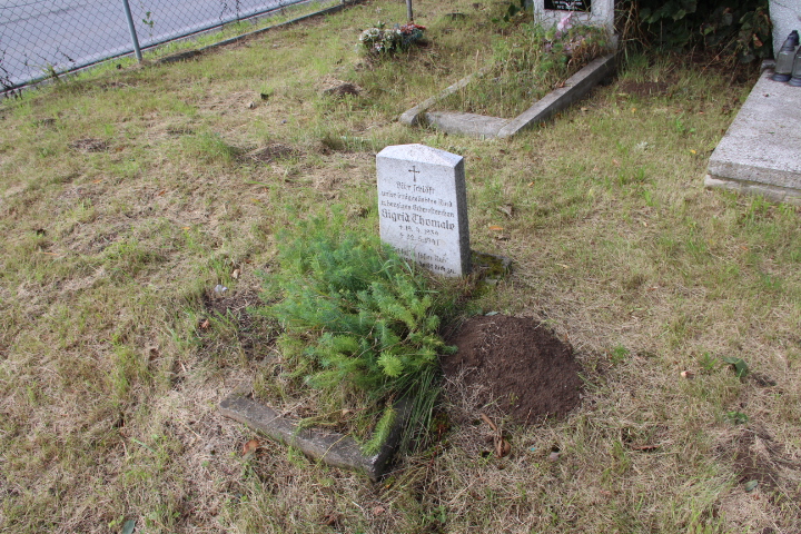 Grób Gigria Thomale